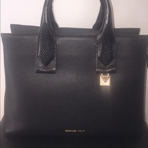 New Michael Kors Bl Lg Satchel Leather